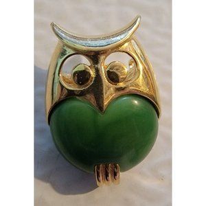 Vintage Crown Trifari Small Mini Owl Pin Brooch Green Lucite Gold Tone c. 1960's